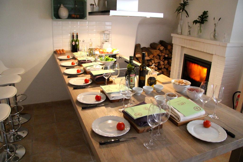 Bed & Breakfast Wine & Cooking Penedes Pla del Panadés Buitenkant foto