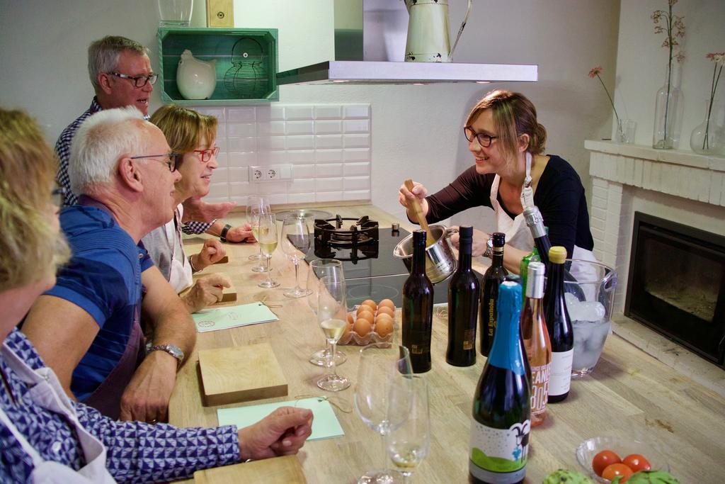 Bed & Breakfast Wine & Cooking Penedes Pla del Panadés Buitenkant foto